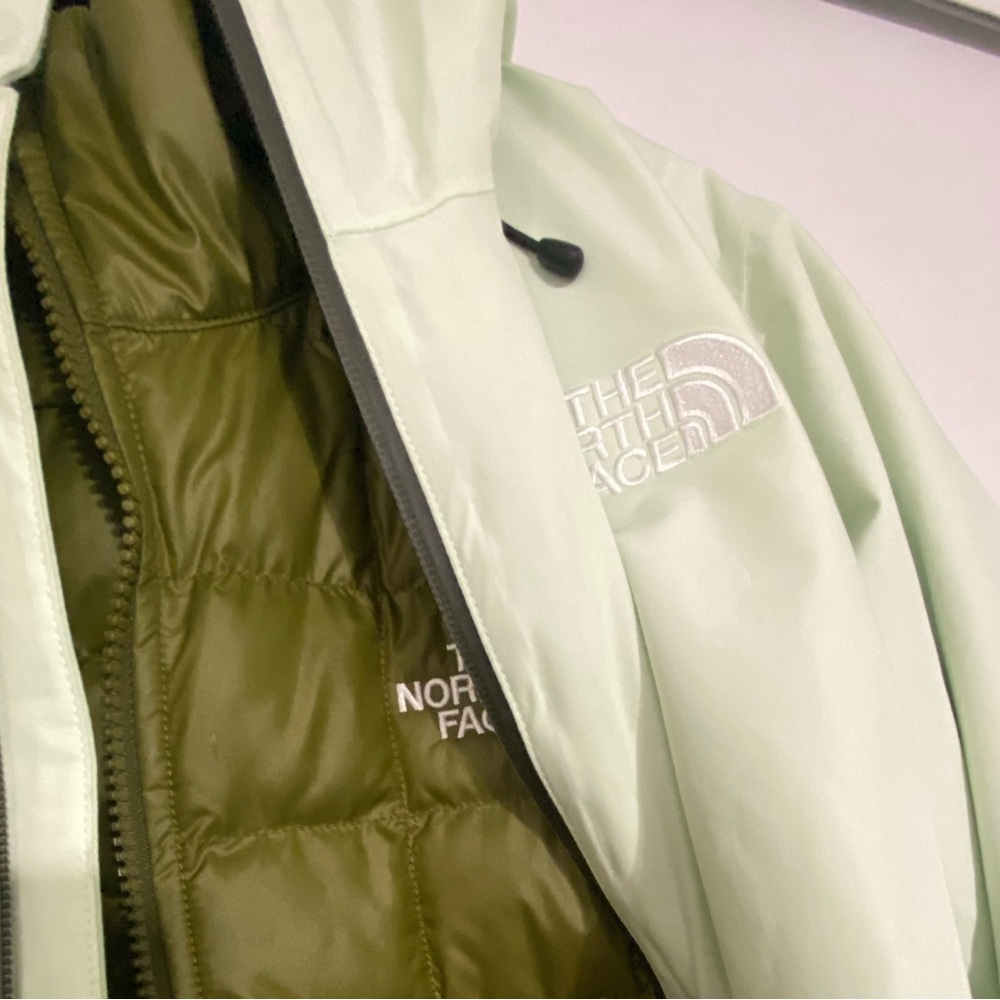 The North Face Thermoball Eco Snow Triclimate 3-in-1 Jacket - Picture 11 of 13